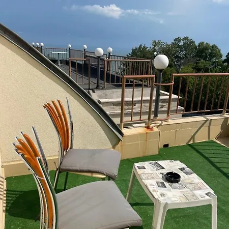 Otel Trakata